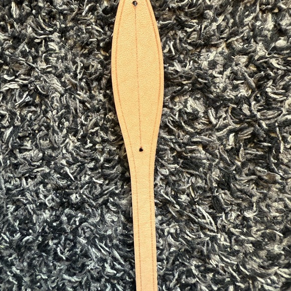 Louis Vuitton Beige Luggage Tag - Picture 8 of 9